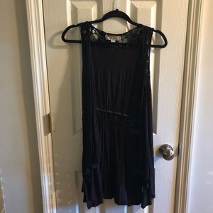 Decree Black Sleeveless Cardigan